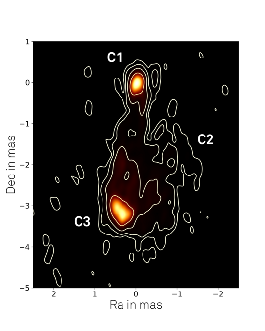 Räumliche Emissionsverteilung von 3C84 im Radiobereich