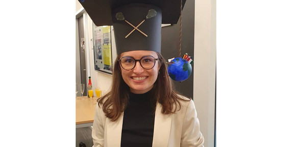 2024_HymonKarolin Karolin Hymon nach der Verteidigung ihrer Dissertation